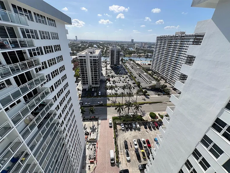 2030 S Ocean Dr #2102 — Photo 15