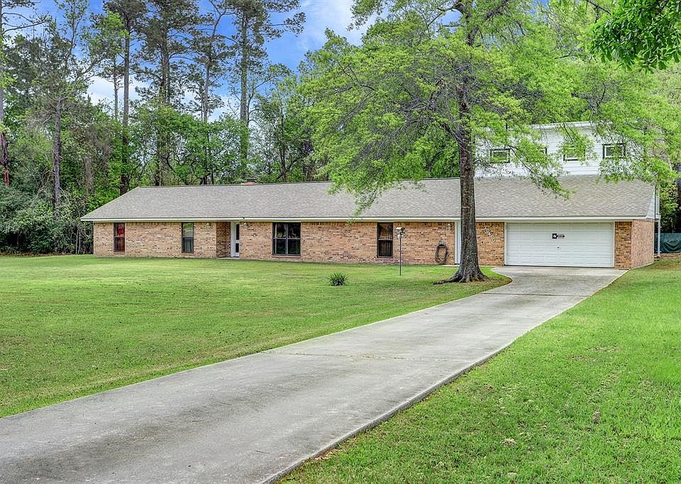 1st image of 20410 S Hillcrest Dr