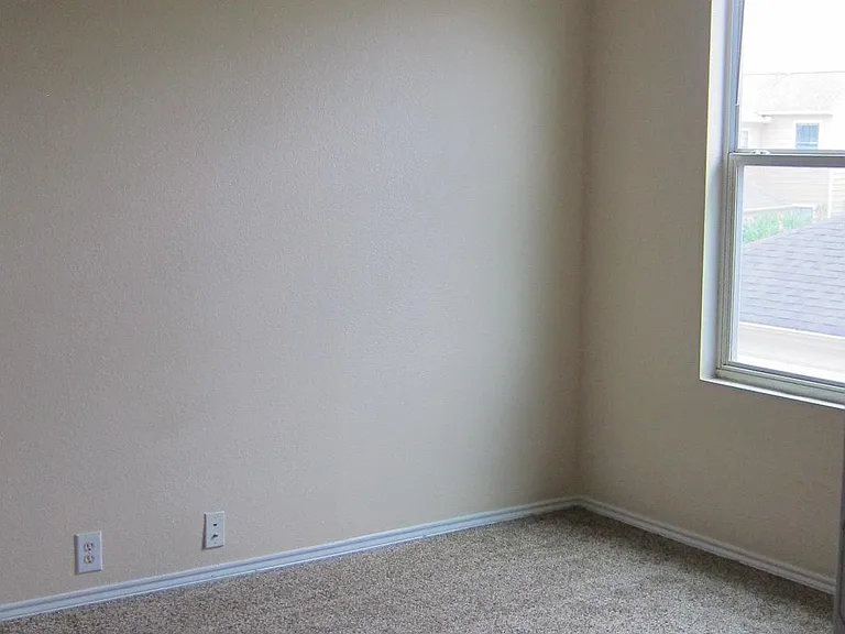 29704 Sullivan Oaks Dr — Photo 21