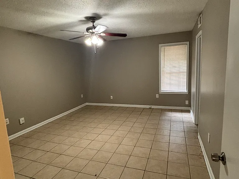 6551 Oak Park Dr — Photo 13