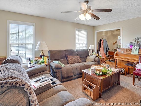5th image of 341 Abbottswood Dr