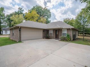 1107 Henry St, Alma, AR 72921