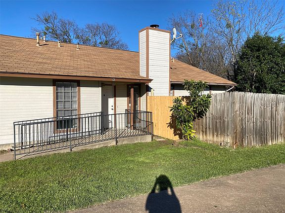 4th image of 14201 Sussman Ct #B