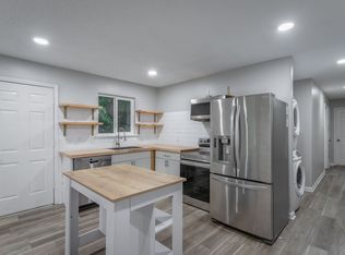 392-394 Booth Rd, Chattanooga, TN 37411