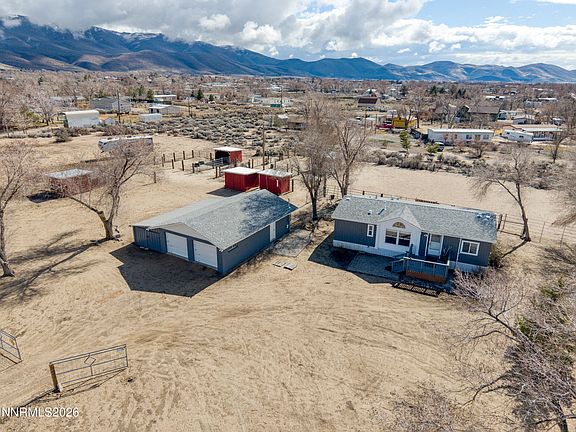5th image of 3620 Esmeralda Dr