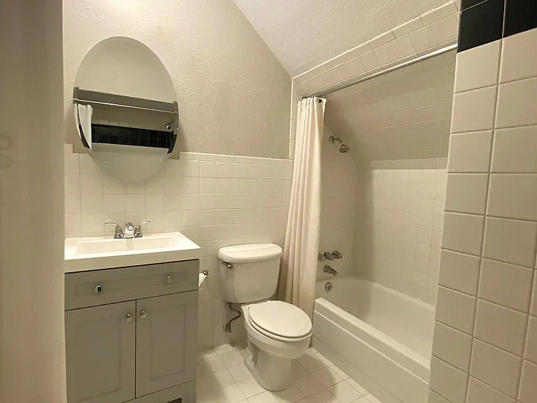 1368 N Gilpin St #1 — Photo 14