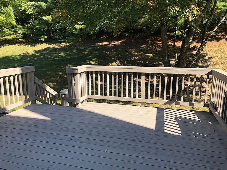 1818 Chester Way — Photo 2