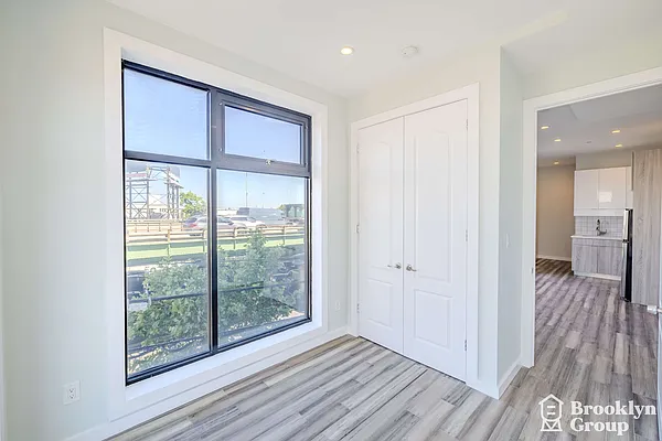 Rented by Brooklyn Group | media 10