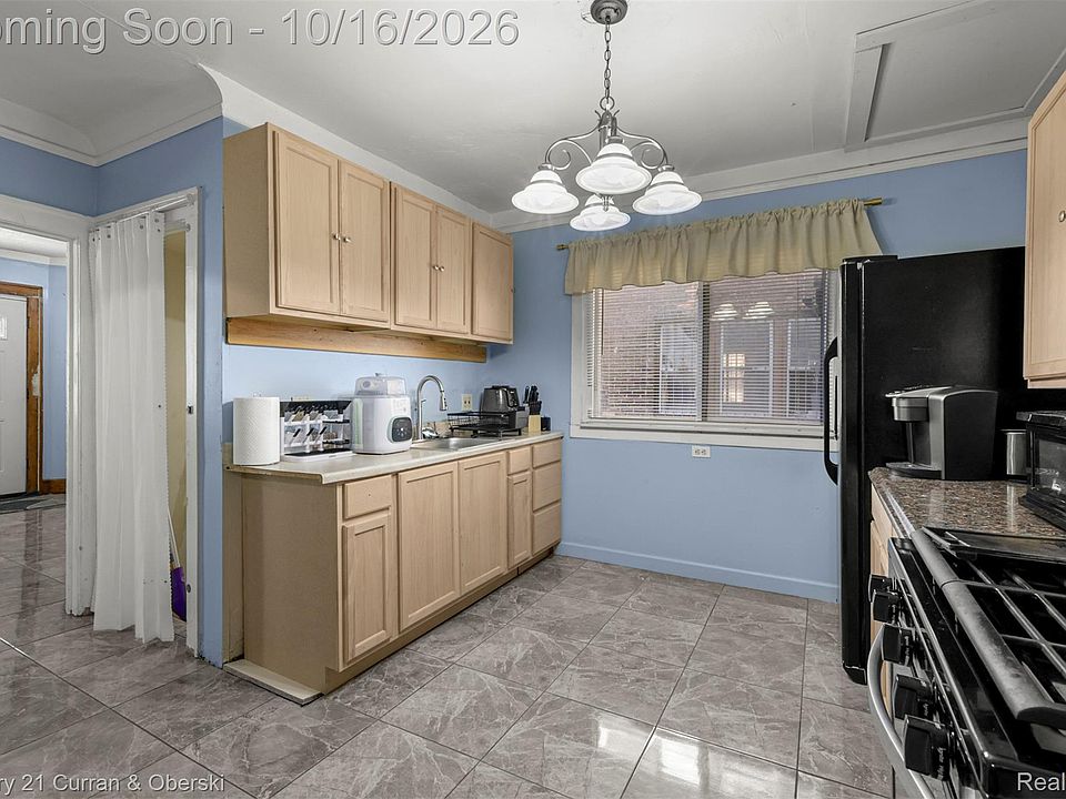 1920 Central St, photo 22
