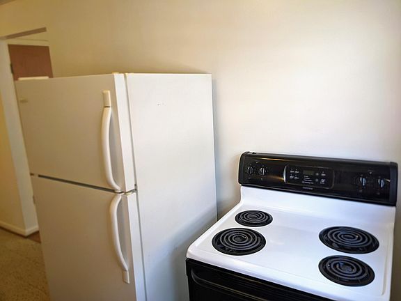 4th image of 3078 Harry Lee Ln APT 1