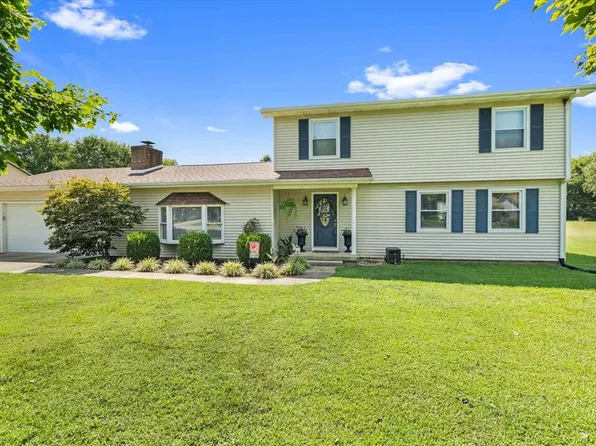 2220 Eastland Dr, Owensboro, KY 42303
