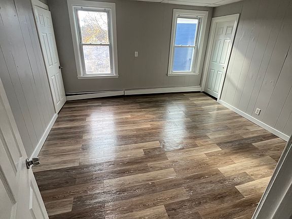 2nd image of 274 Beech St #3