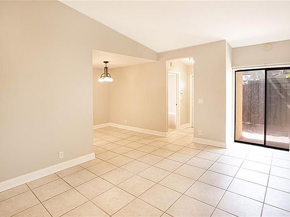 2nd image of 3201 Waterview Cir