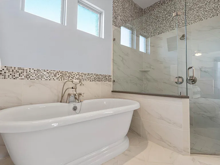408 Montpelier Dr — Photo 12