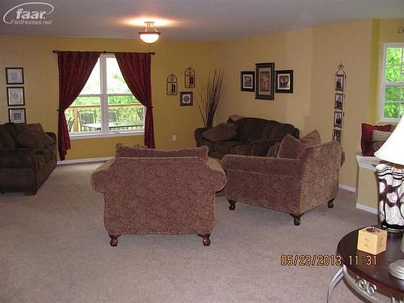 4th image of 8489 Pineview Lake Dr
