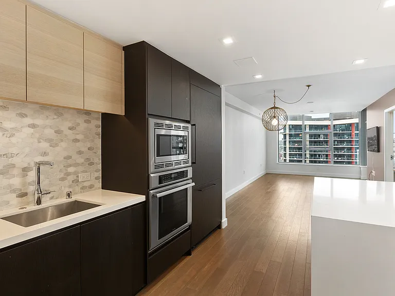 1388 Kettner Blvd #2203 — Photo 3