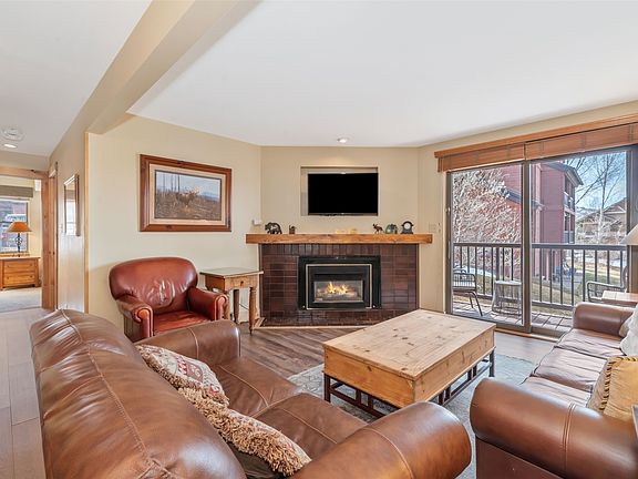 3rd image of 2015 Walton Creek Road UNIT 113