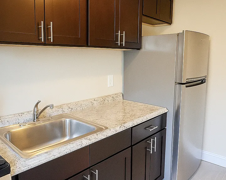 Michael Manor Apartment Homes — Photo 27