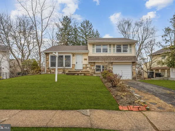 107 Surrey Rd, Voorhees, NJ 08043