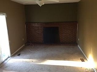 4th image of 5874 Woodstone Dr