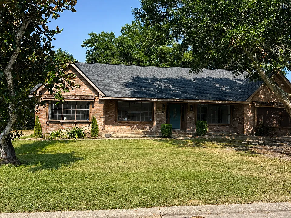 440 Linda Dr