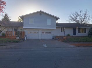 2902 Cheryl St, Eugene, OR 97408