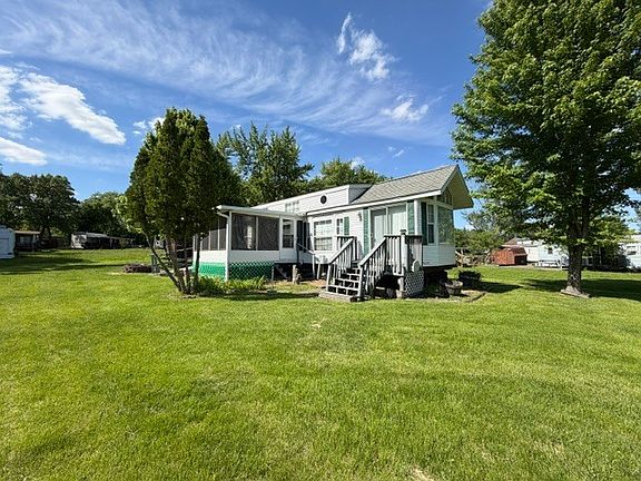 2nd image of 2795 E 28th Rd Lot 422