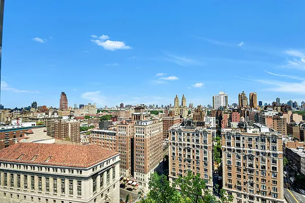 Rented by Compass | media 16