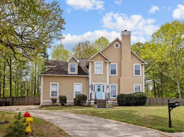 5878 Plantation Pine Dr, Mc Calla, AL 35111