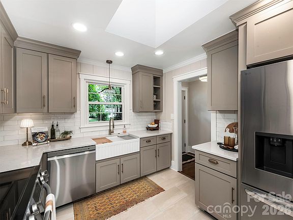 5th image of 5524 Seacroft Rd
