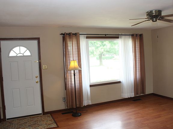 3rd image of 21050 S Ron Lee Dr
