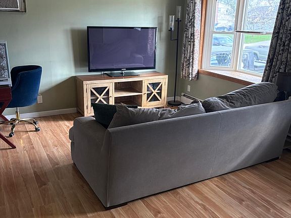 4th image of 882 Grenada Rd