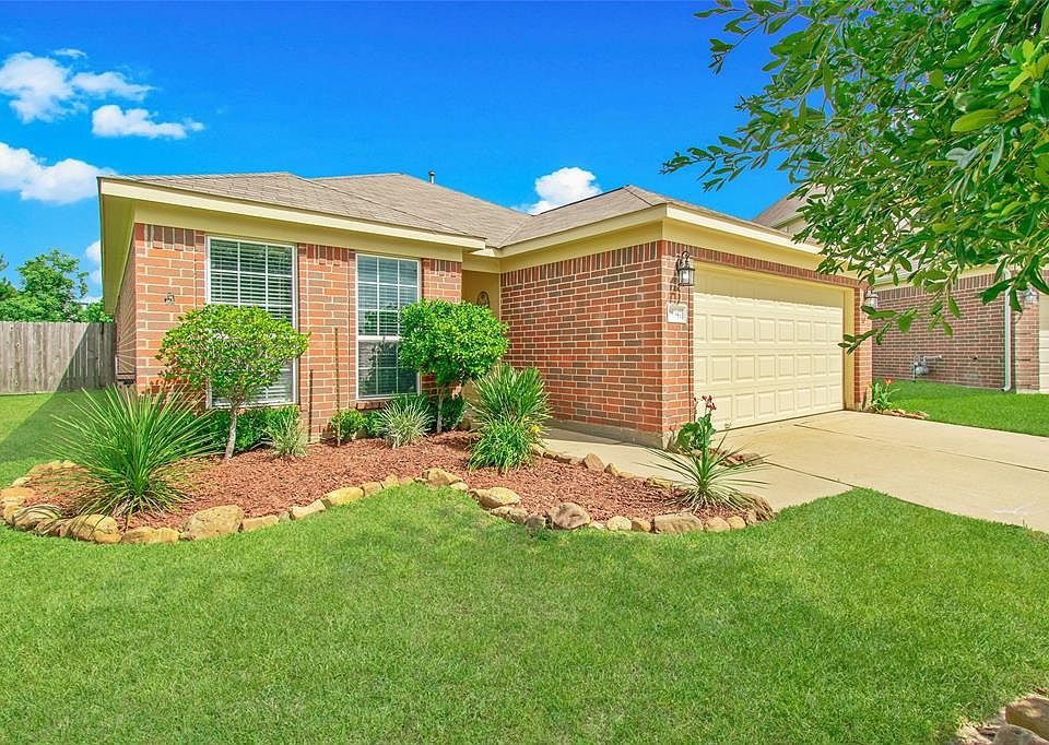 1st image of 19347 English Pine Ct
