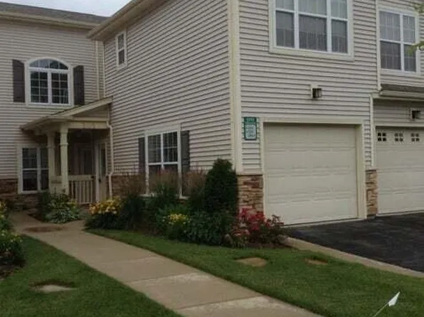 1151 East Townline ROAD #205, Lake Geneva, WI 53147