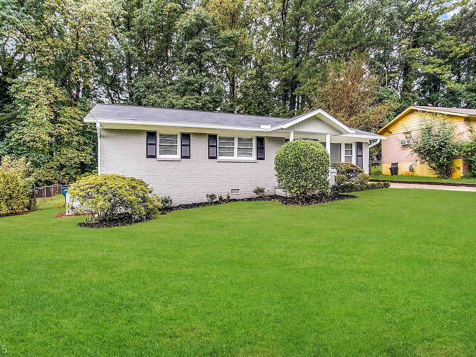 1st image of 2038 Thomasville Dr SE