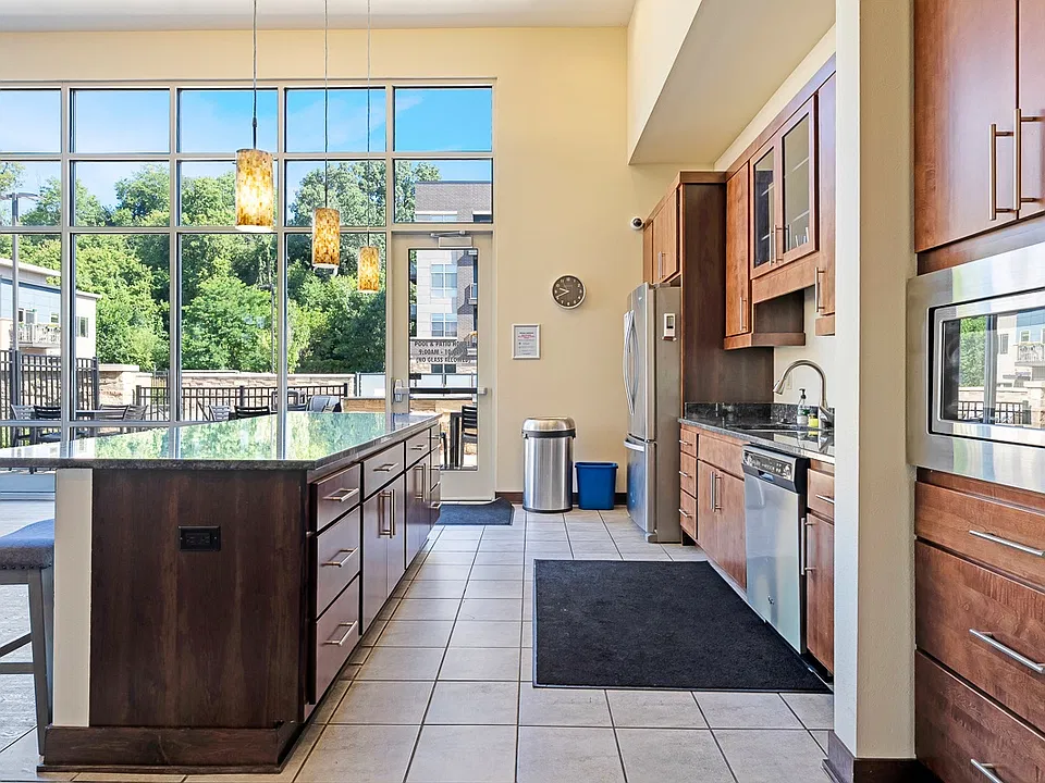 The Reef Apartments