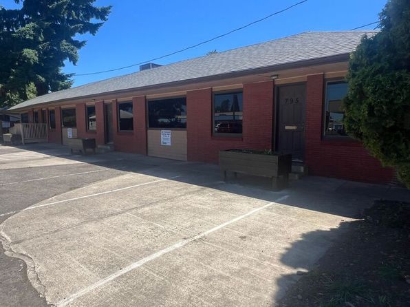795 795th Highway 99 N