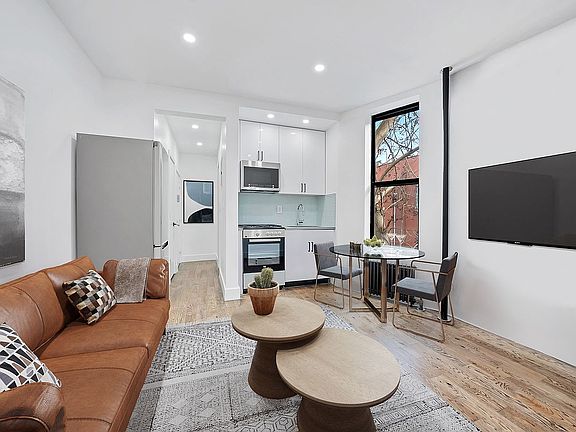 2nd image of 66 W 138th St APT 4C