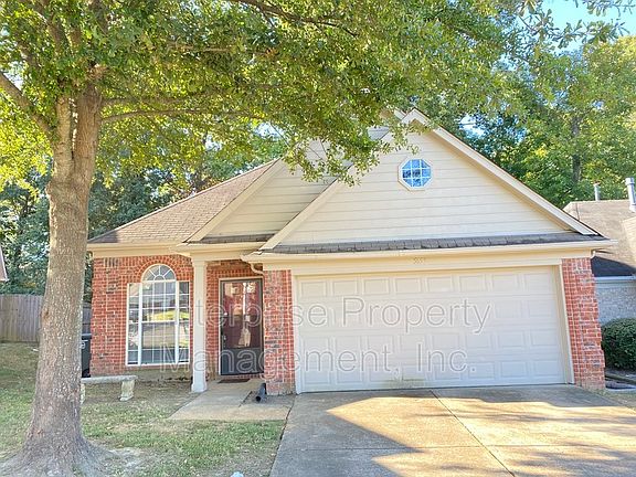 3rd image of 5655 Garden Gap Dr