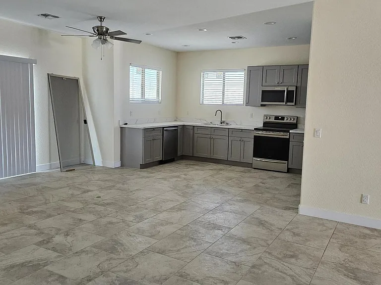 8870 W Swansea Dr — Photo 6