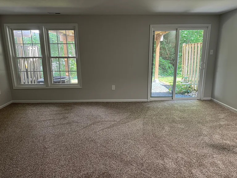 1045 Wingate Ct — Photo 19