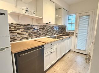 330 74th St APT 8, Miami Beach, FL 33141