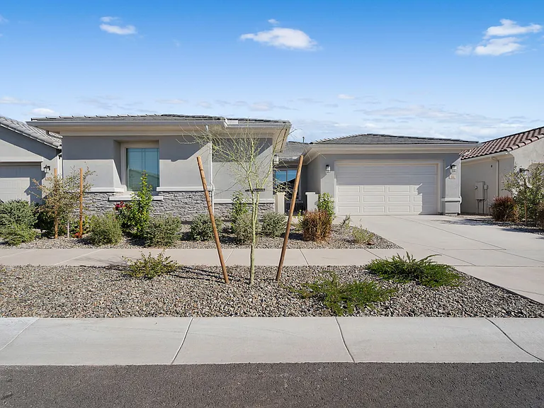 866 W Flatiron Trl — Photo 8