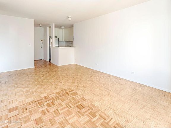 4th image of 200 E 89th St APT 7H