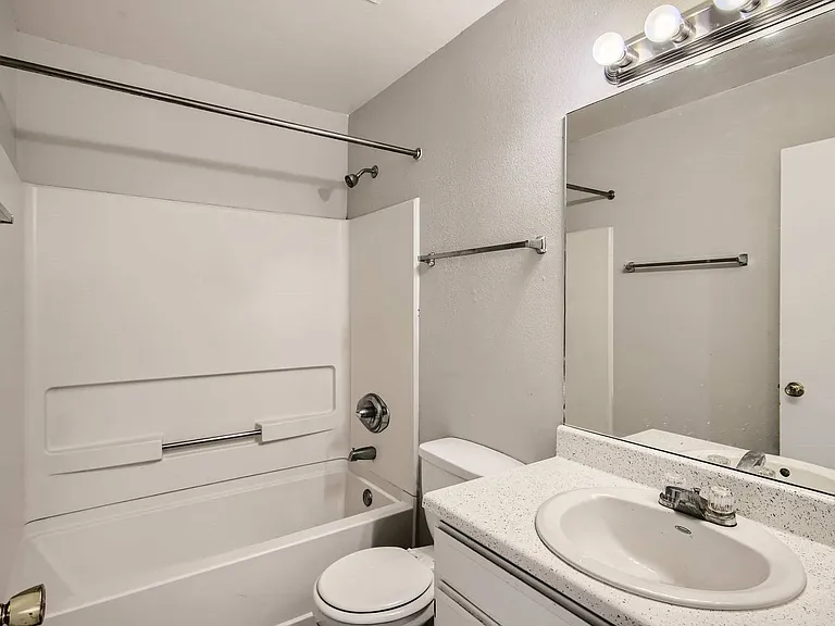 Mesa Vista — Photo 17