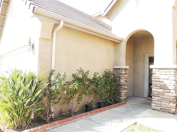 5th image of 22062 Witchhazel Ave