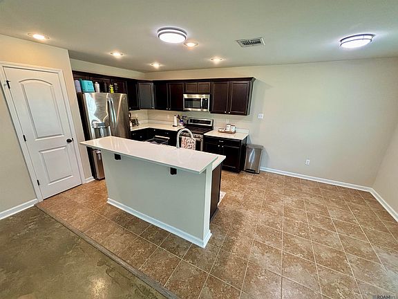 4th image of 42198 Marblestone Ave
