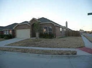 8317 Deer Bluff Ln, Fort Worth, TX 76179