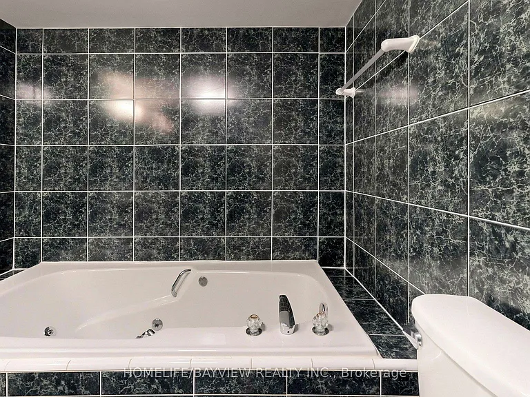 123 Kersey Cres #BASEMENT — Photo 19