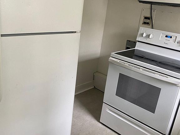 2nd image of 2108 Broad St APT 4